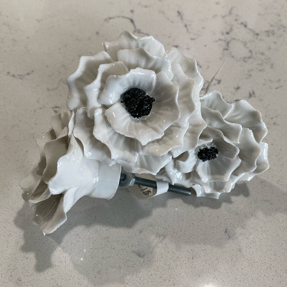 Anthropologie Flower Knobs - white floral